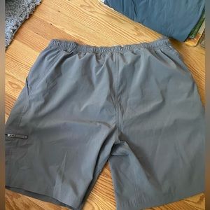 - North face shorts